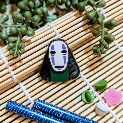 STUDIO - Sans Face Onigiri - Translucent - Pin on Pin